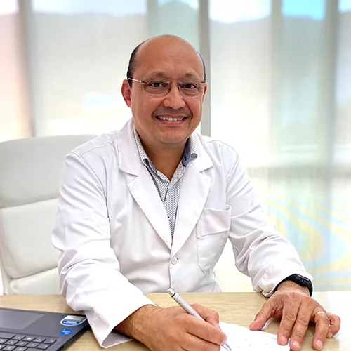 Dr. Marcelo de Azevedo Daher - Cirurgia Vascular